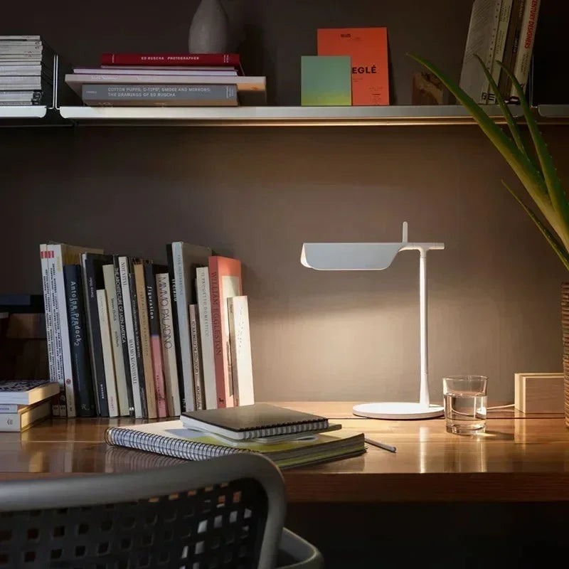 Dalnola Desk Lamp