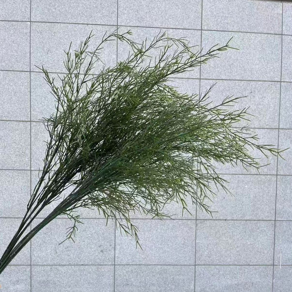 Decorative Art Branch with Fine Leaves | Kelmera
