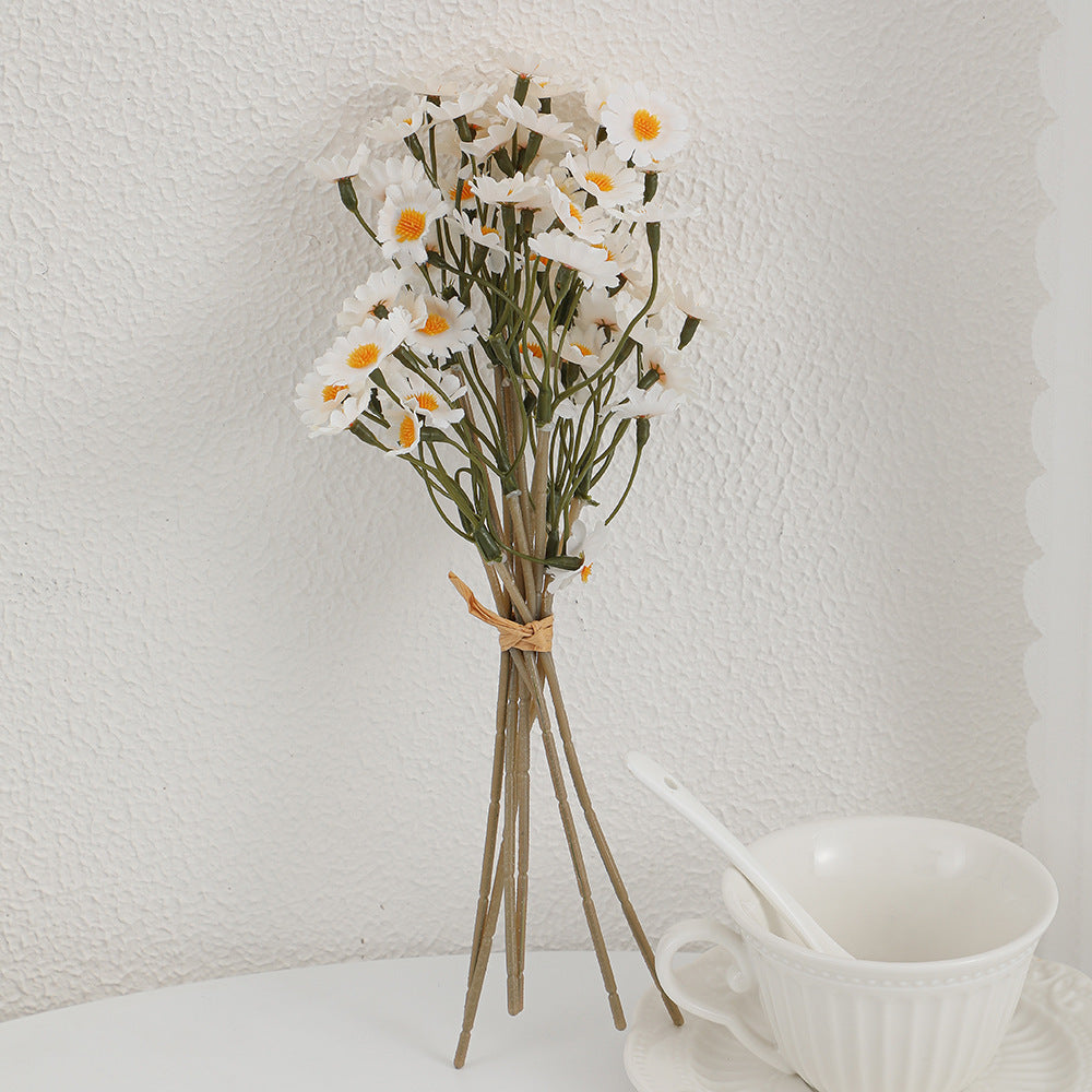 Decorative Artificial Flower Arrangement White | Kelmera