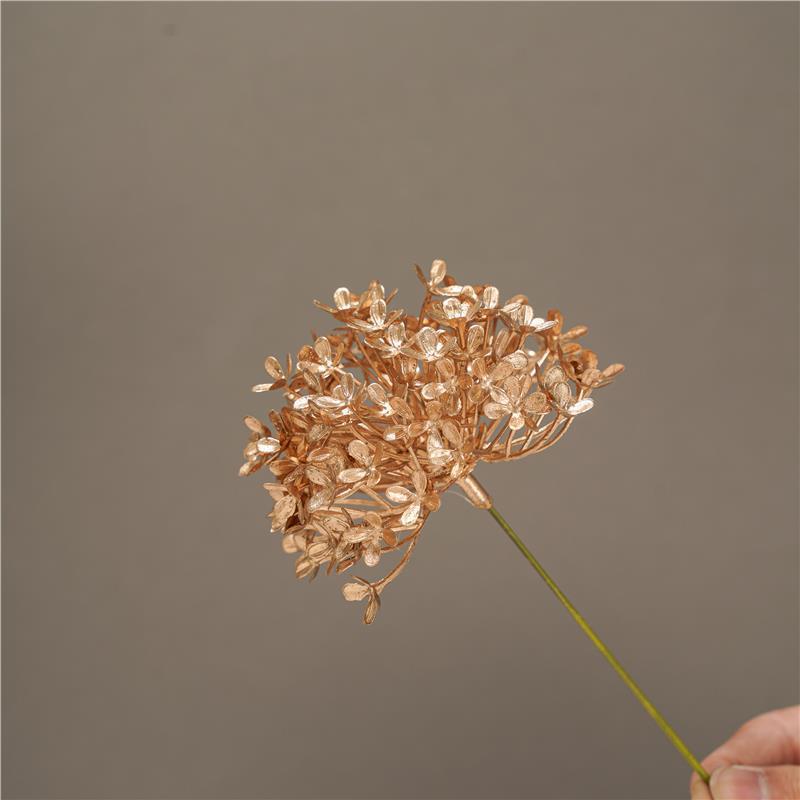 Decorative Artificial Flower Branch with Delicate Details Luck Charm Red Cat | Kelmera