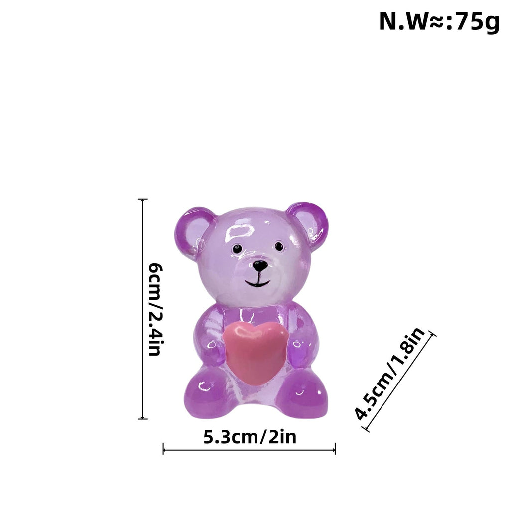 Decorative Bear Figure with Heart | Kelmera
