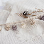 Decorative Border with Pompons | Kelmera