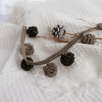 Decorative Border with Pompons | Kelmera
