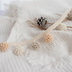 Decorative Border with Pompons | Kelmera