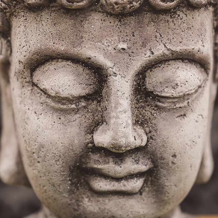 Decorative Buddha Statuette | Kelmera