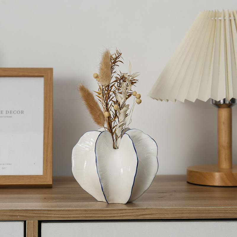 Decorative Ceramic Bowl in Flower Design | Kelmera