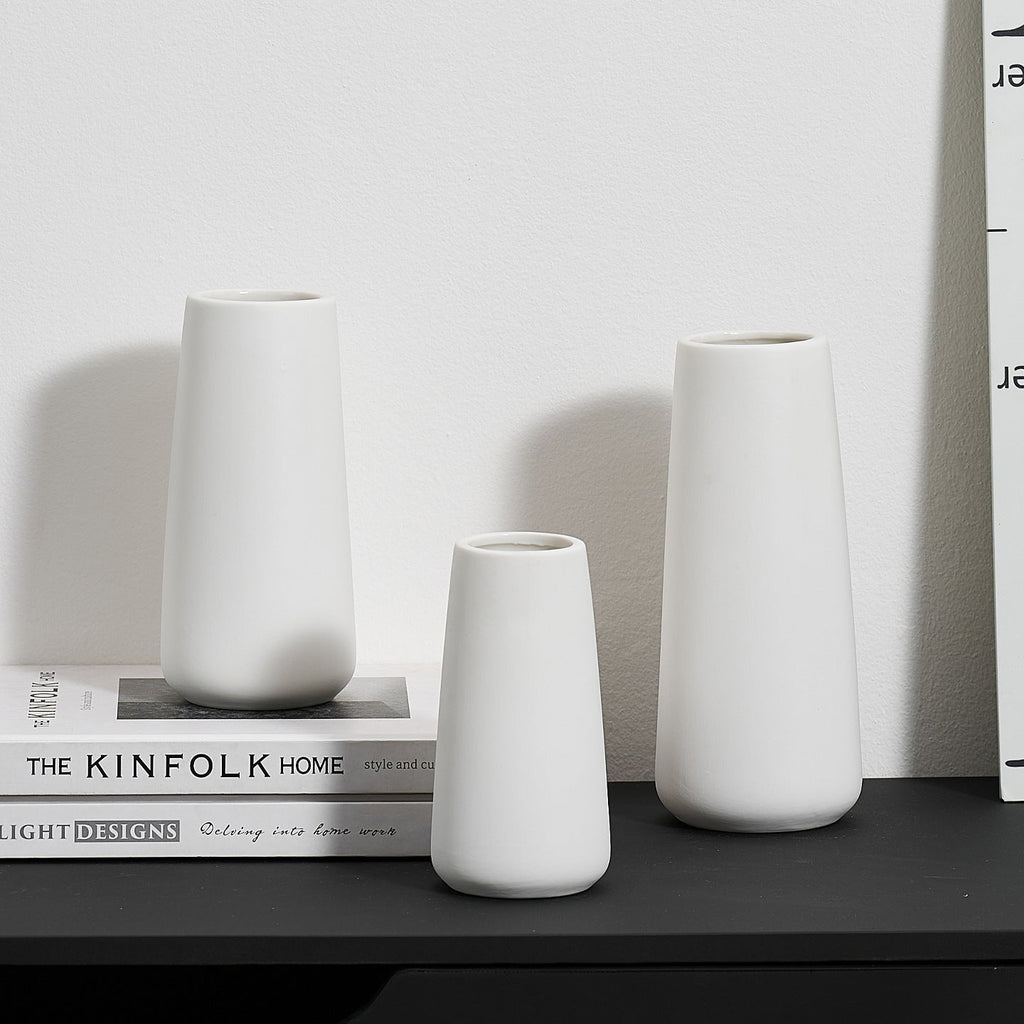 Decorative Ceramic Carafe | Kelmera