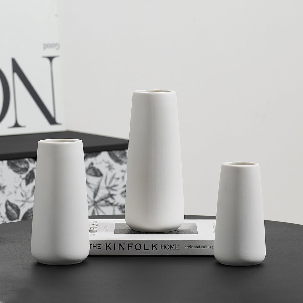 Decorative Ceramic Carafe | Kelmera