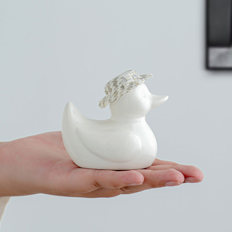 Decorative Ceramic Duck | Kelmera