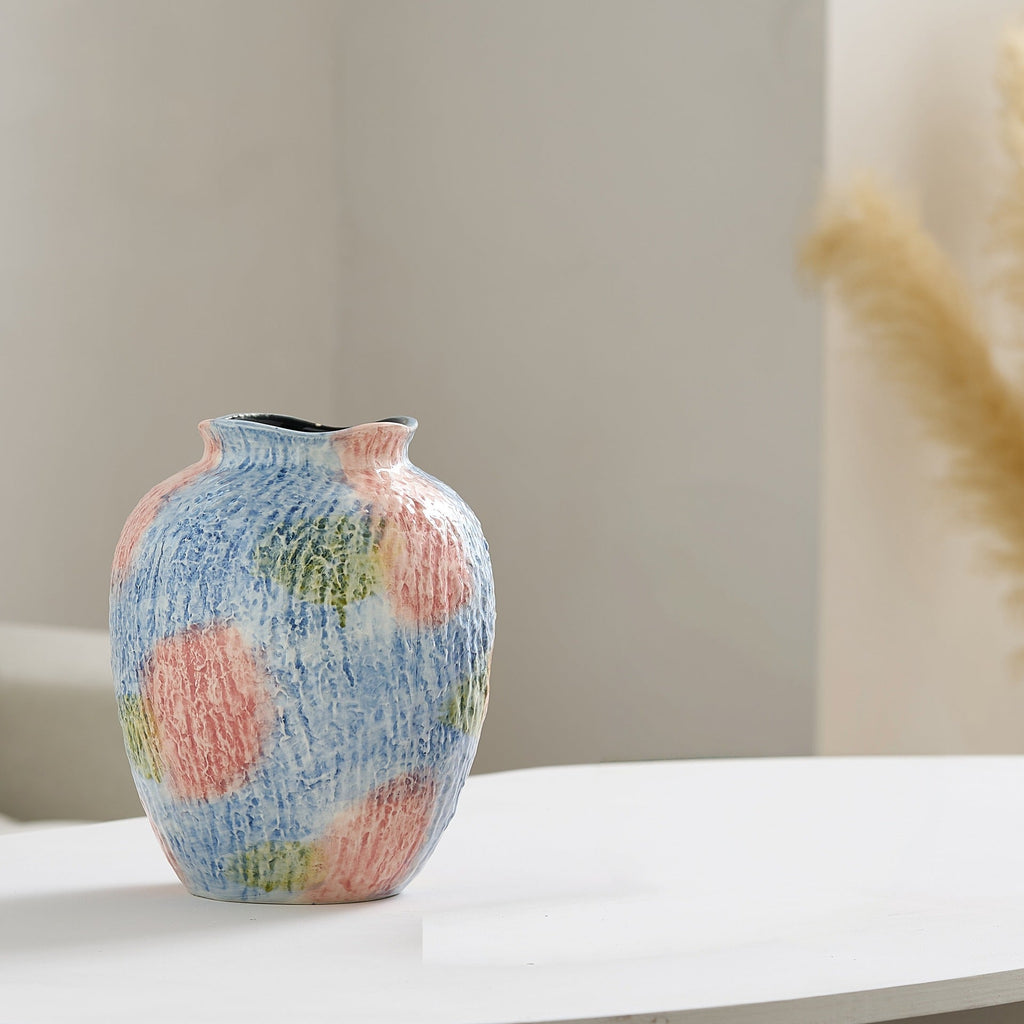 Decorative Ceramic Vase | Kelmera