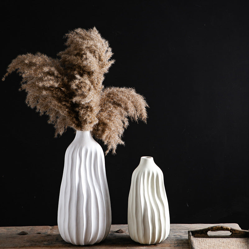 Decorative Ceramic Vase Syd10W163L Milky-White Syd10W163S | Kelmera
