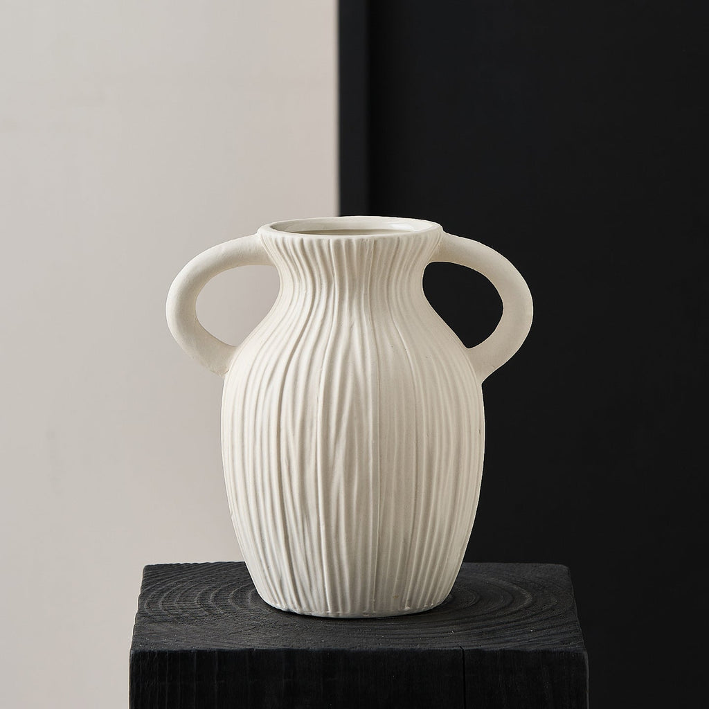 Decorative Ceramic Vase with Artistic Ribbed Pattern | Kelmera