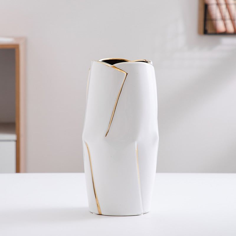 Decorative Ceramic Vase with Golden Accents | Kelmera