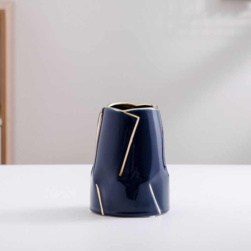 Decorative Ceramic Vase with Golden Accents | Kelmera