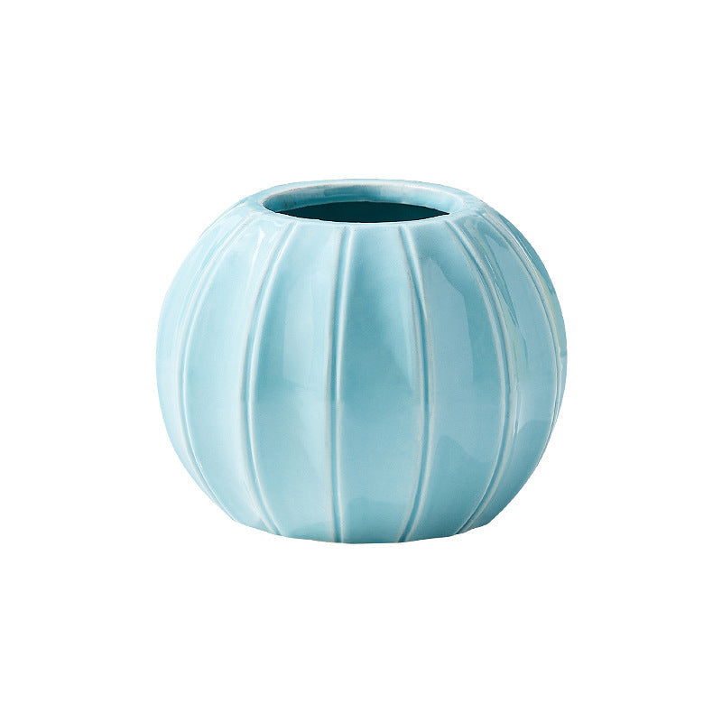 Decorative Ceramic Vase with Modern Ribbed Design | Kelmera