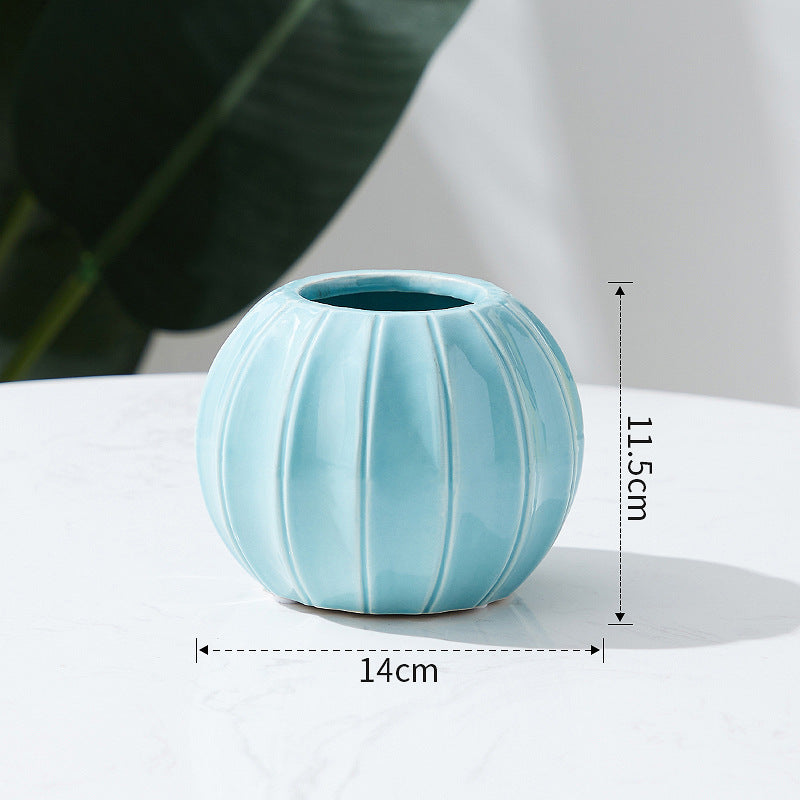 Decorative Ceramic Vase with Modern Ribbed Design | Kelmera