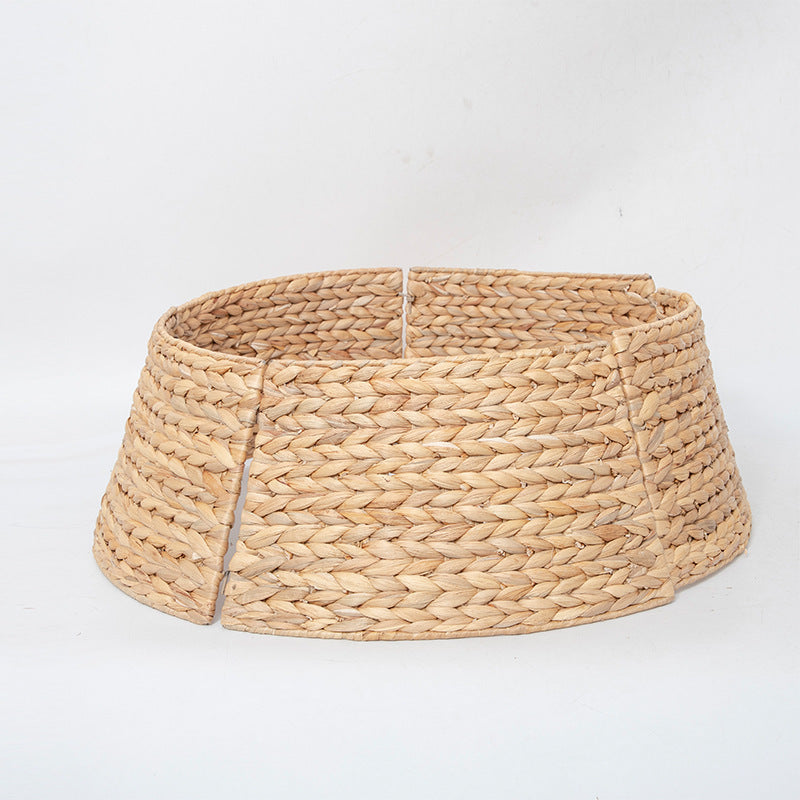 Decorative Christmas Tree Stand made of Wicker | Kelmera
