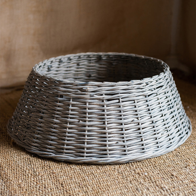 Decorative Christmas Tree Stand made of Wicker | Kelmera
