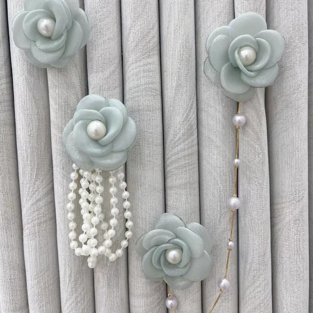 Decorative Curtain Clip with Flower Design | Kelmera