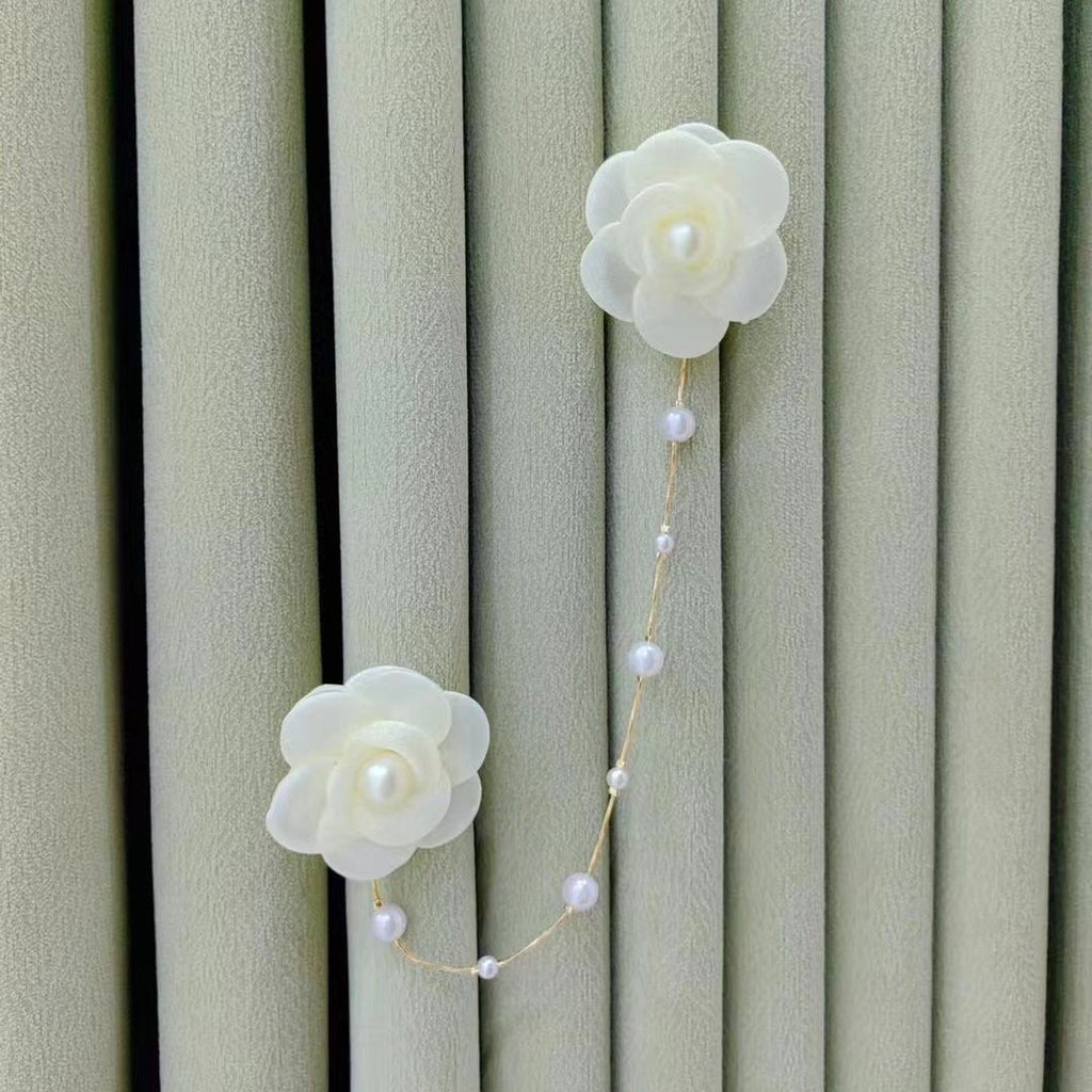 Decorative Curtain Clip with Flower Design | Kelmera