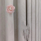 Decorative Curtain Clip with Flower Design | Kelmera