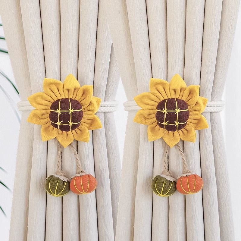 Decorative Curtain Flower Clips | Kelmera