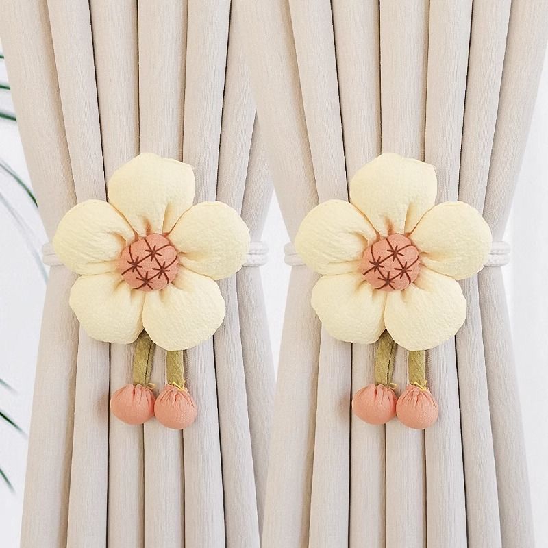 Decorative Curtain Flower Clips | Kelmera