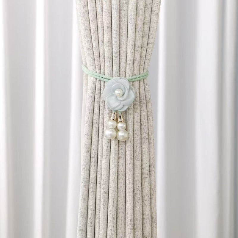 Decorative Curtain Holder | Kelmera