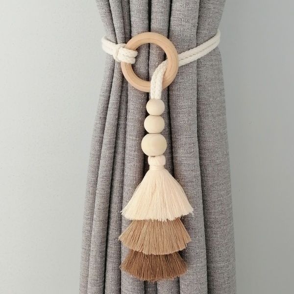 Decorative Curtain Holder with Tassels | Kelmera