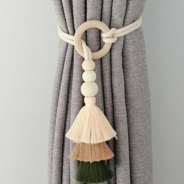Decorative Curtain Holder with Tassels | Kelmera