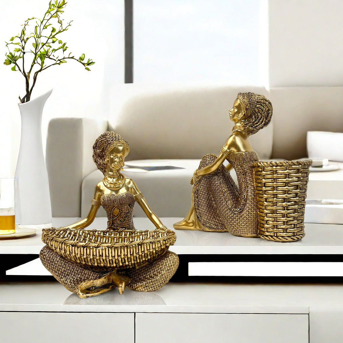 Decorative Deer Figurine with Glitter Details | Kelmera