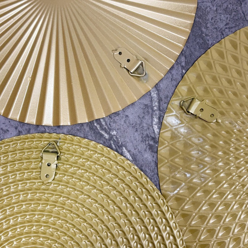 Decorative Embossed Placemats Set | Kelmera