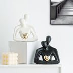 Decorative Figure Black White | Kelmera
