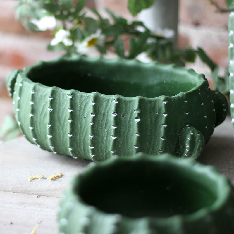 Decorative Flower Pot in Cactus Design | Kelmera