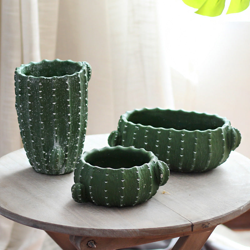 Decorative Flower Pot in Cactus Design | Kelmera