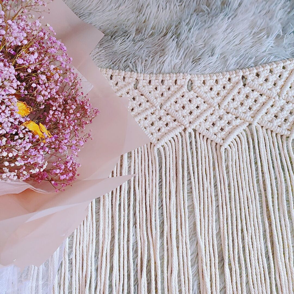 Decorative Fringe Macrame Wall Hanging | Kelmera