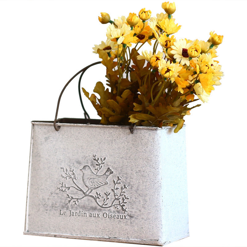 Decorative Garden Container | Kelmera