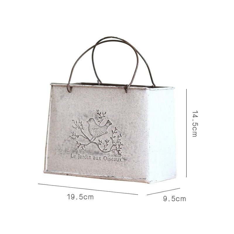 Decorative Garden Container | Kelmera