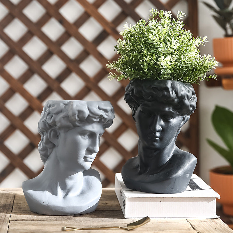 Decorative Head Vase | Kelmera