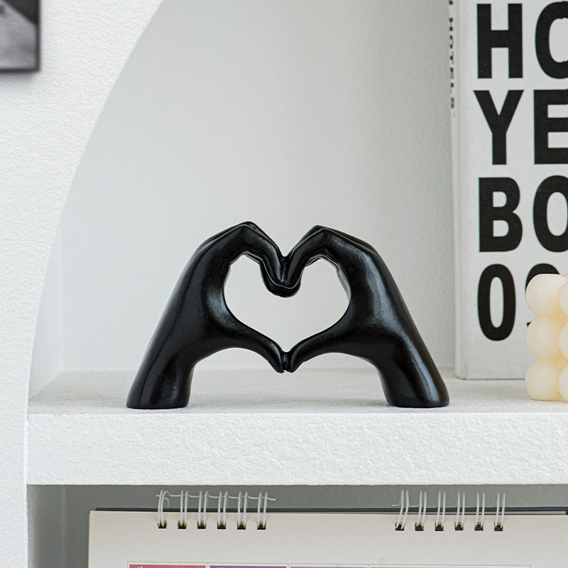 Decorative Heart Shape Sculpture | Kelmera