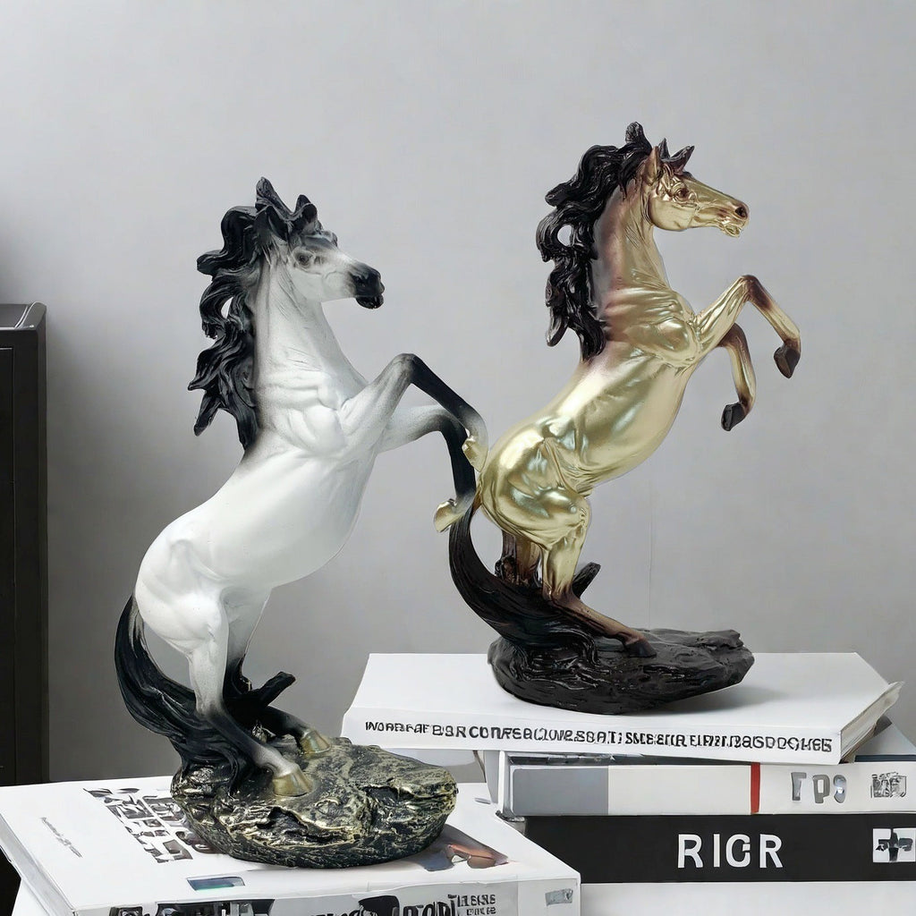 Decorative Horse Sculpture | Kelmera