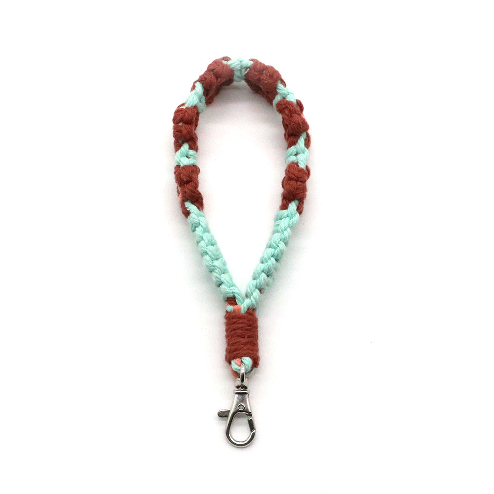 Decorative Keychain made of Macrame | Kelmera
