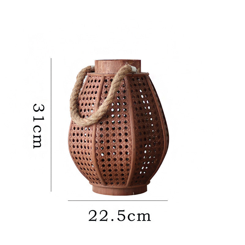 Decorative Lantern Holder made of Natural Material | Kelmera