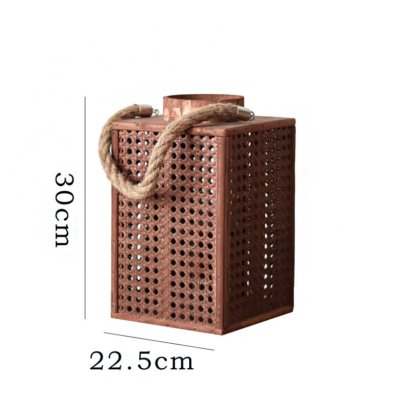 Decorative Lantern Holder made of Natural Material | Kelmera