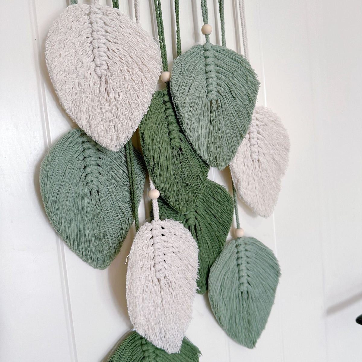 Decorative Leaf Motif Wall Hanging | Kelmera