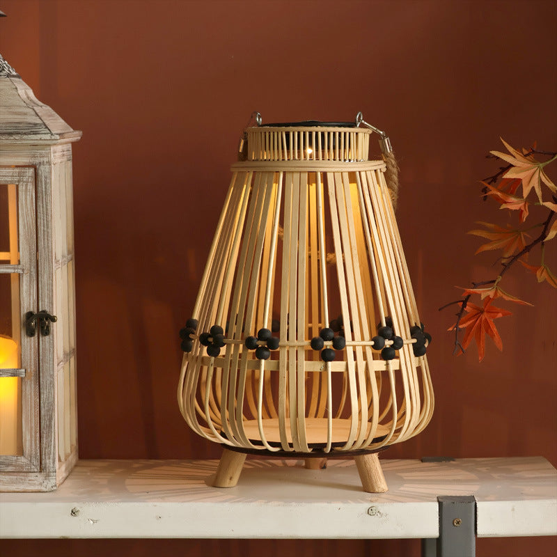 Decorative Light Source with Natural Rattan | Kelmera