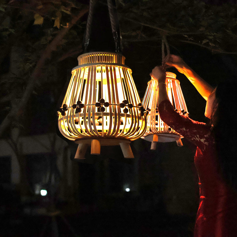 Decorative Light Source with Natural Rattan | Kelmera