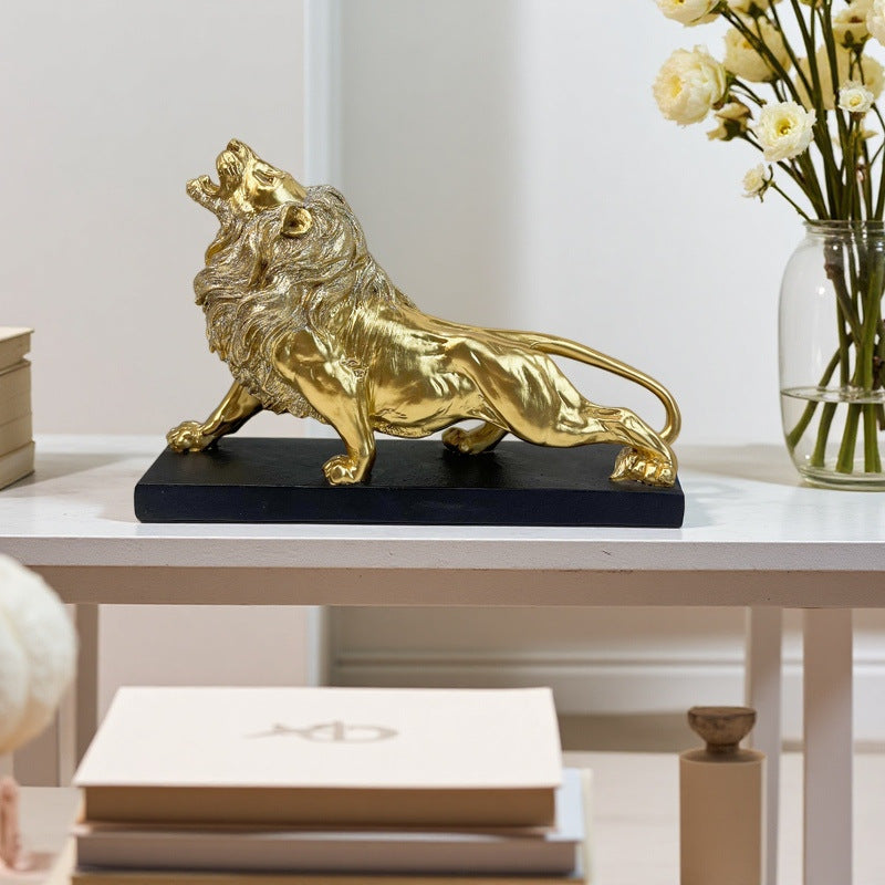 Decorative Lion Figure with Golden Details | Kelmera