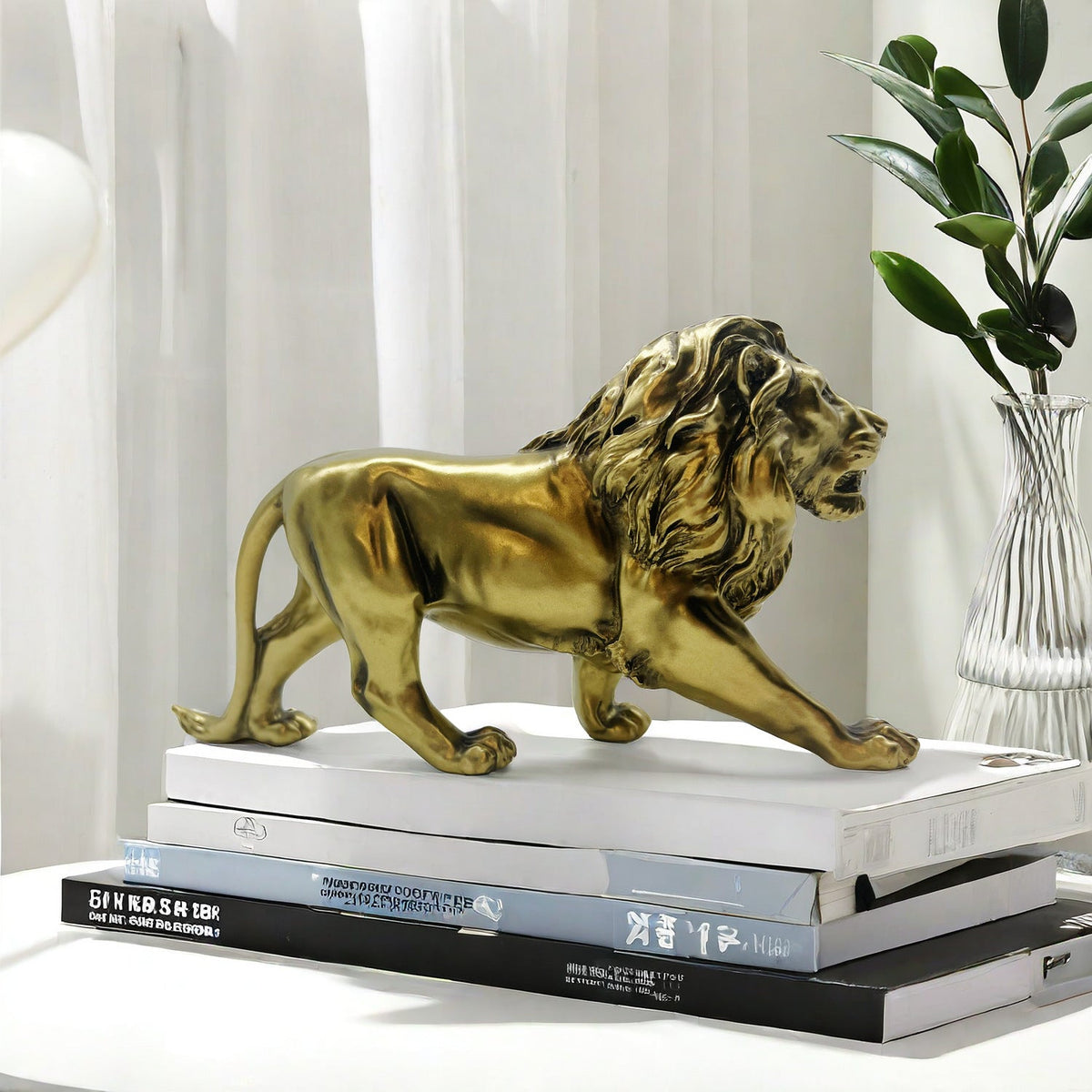 Decorative Lion Statue in Modern Style | Kelmera