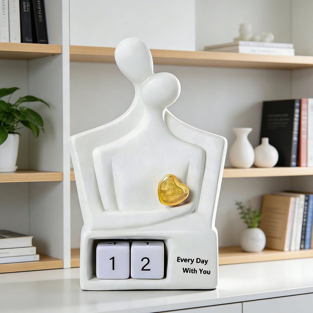 Decorative Love Figure | Kelmera